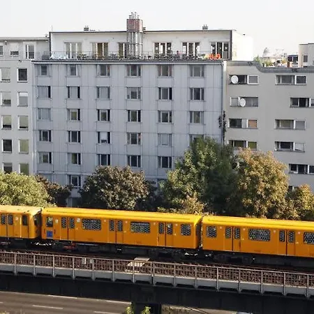 Meininger Hallesches Ufer Otel Berlin